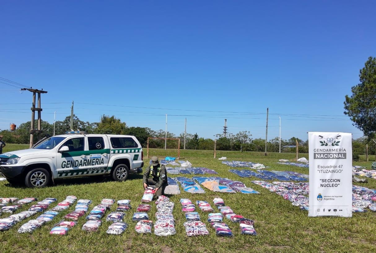 Dos camiones procedentes de Iguazú fueron incautados con mercadería de contrabando con un avalúo