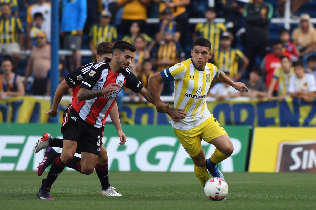 River aceleró y empató 2-2 con Rosario Central sobre el final