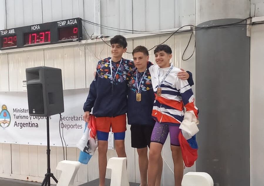 Fabricio Grumelli, Maximiliano Meubry y Paola Beigveder integrarán la Selección Cordobesa de Natación