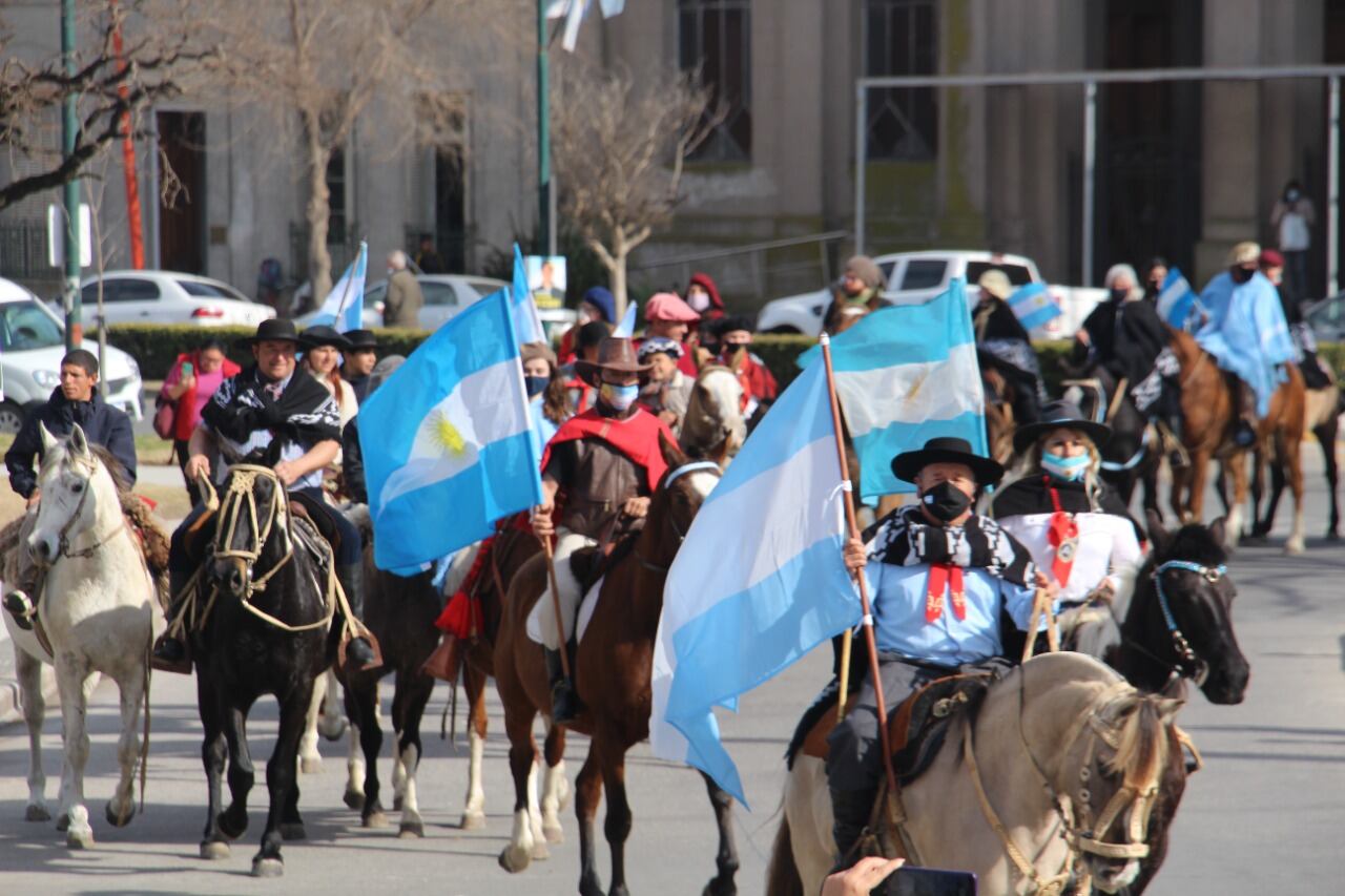 Acto Oficial del paso a la Inmortalidad del General San Martín en Tres Arroyos