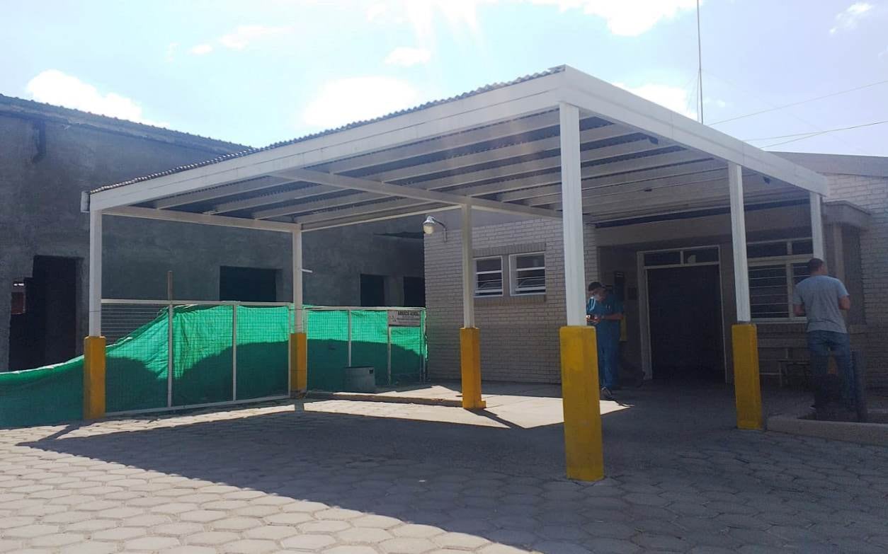 El actual ingreso a la guardia en el hospital Enfermeros Argentinos en General Alvear.