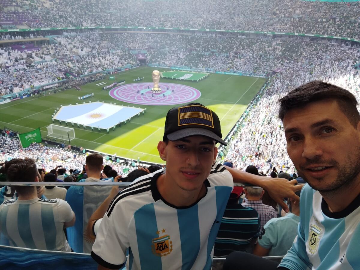 “Hace más calor en Córdoba que en Qatar”: la confesión de un joven que viajó a alentar a Argentina