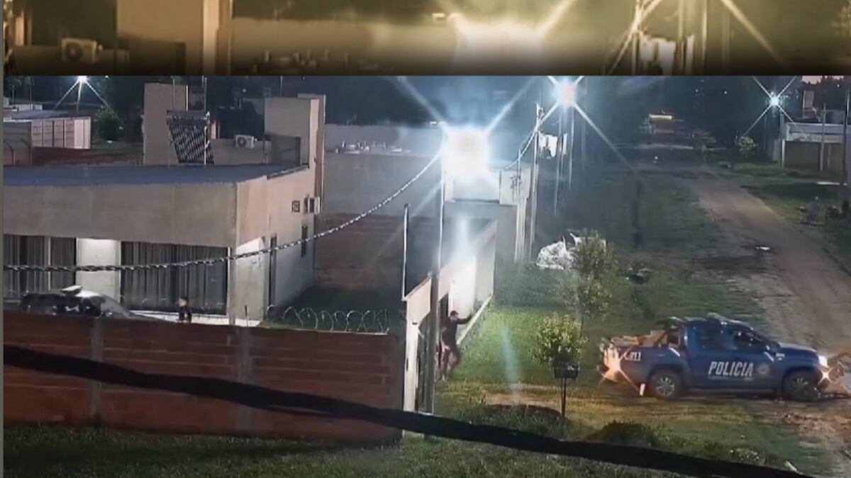 Policías bajo investigación por robar mercadería de un camión siniestrado en Reconquista