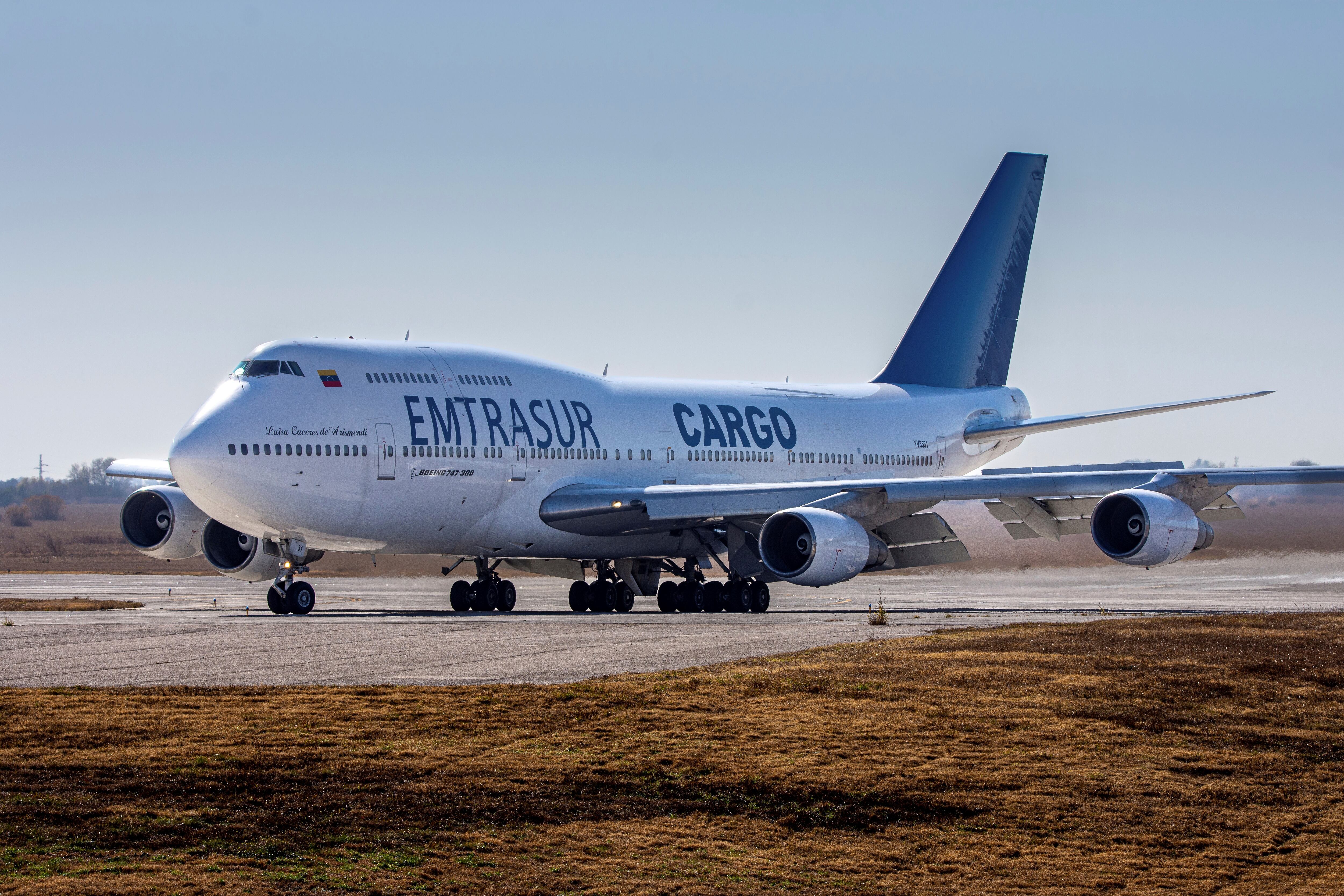 El avión. (AP/Sebastian Borsero/Archivo)