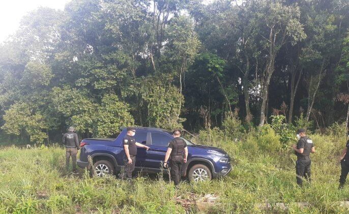 Hallaron la camioneta abandonada involucrada en el doble femicidio en San Antonio.