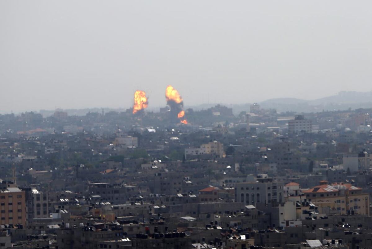 Franja de Gaza: mueren tres israelíes y 28 palestinos mientras aumentan los ataques