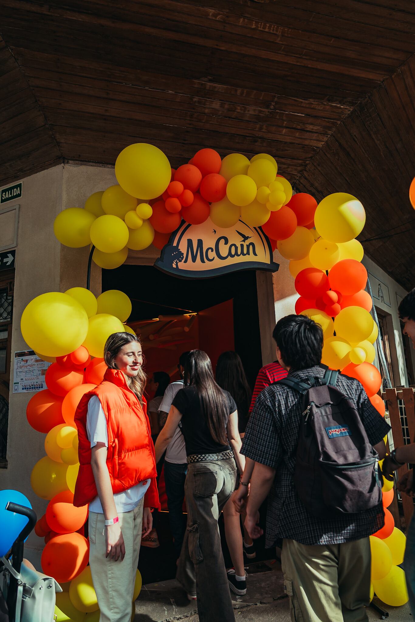 Burger Palusa no solo se trató de una competencia, sino que también ofreció a los asistentes la oportunidad de disfrutar de un ambiente festivo y lleno de actividades