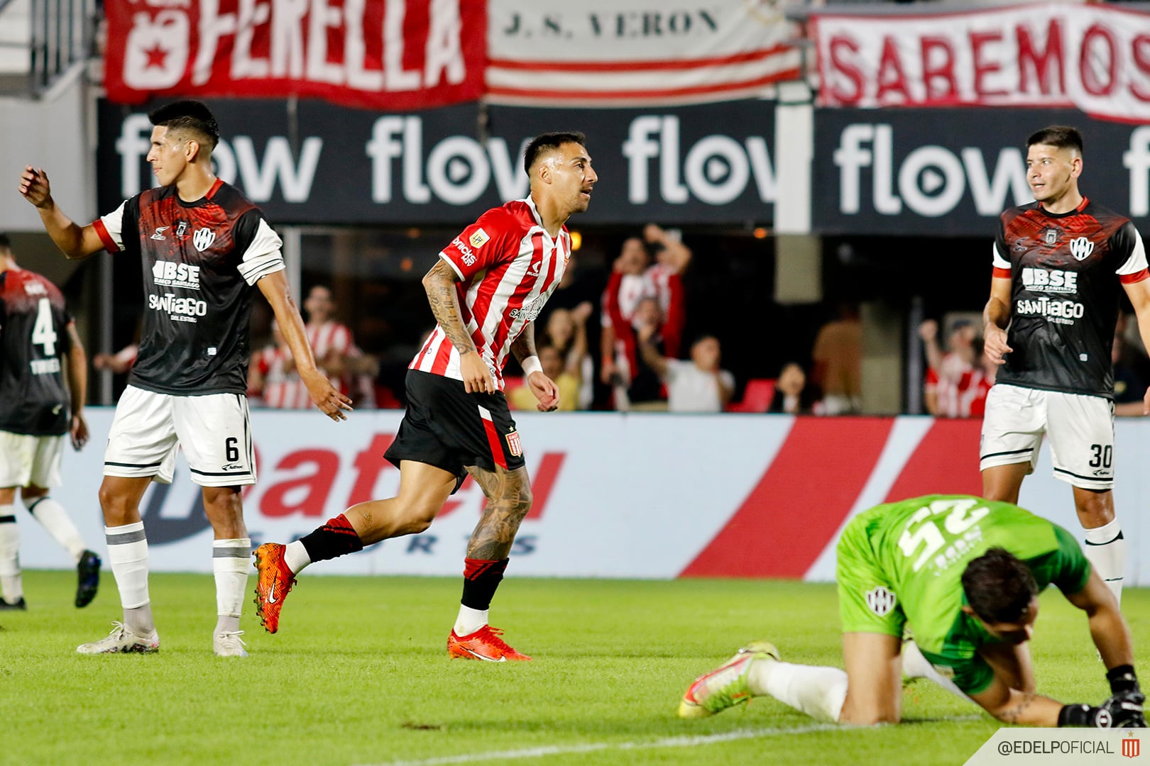 Estudiantes le ganó a Boca el partido pendiente y se posicionó segundo.