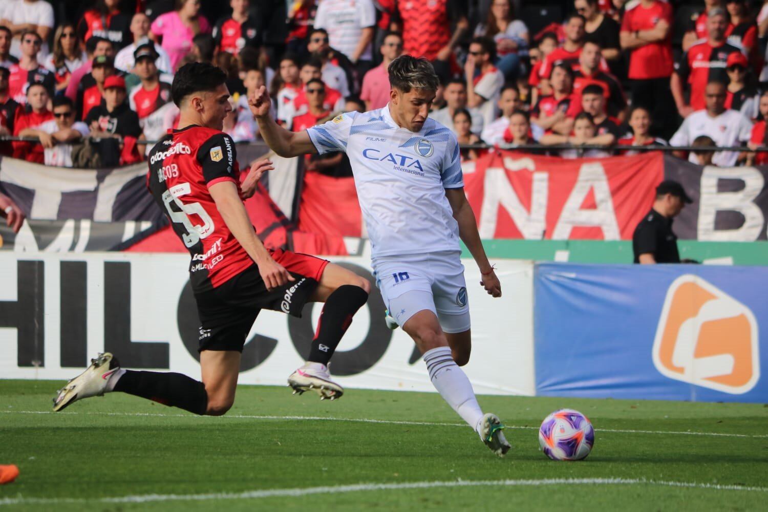 Triunfo del Tomba sobre la Lepra en Rosario. (Prensa Liga Profesional)