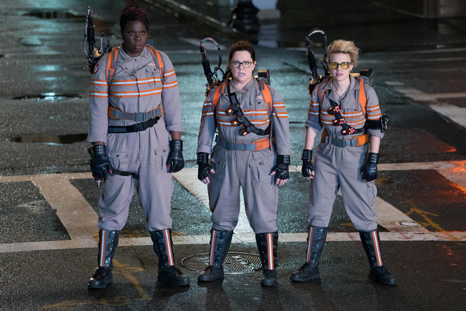 Cazafantasmas. Patty (Leslie Jones), Abby (Melissa McCarthy) and Holtzmann (Kate McKinnon).