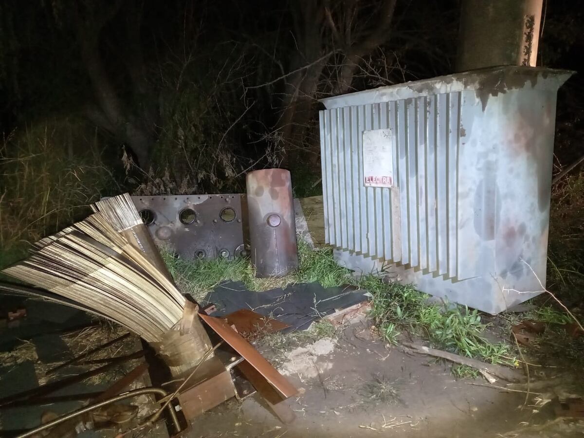 Dos detenidos cuando intentaban robar el cobre de un transformador de Edemsa