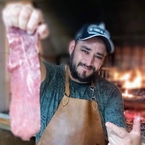 Reconocido asador y chef argentino, a nivel internacional.