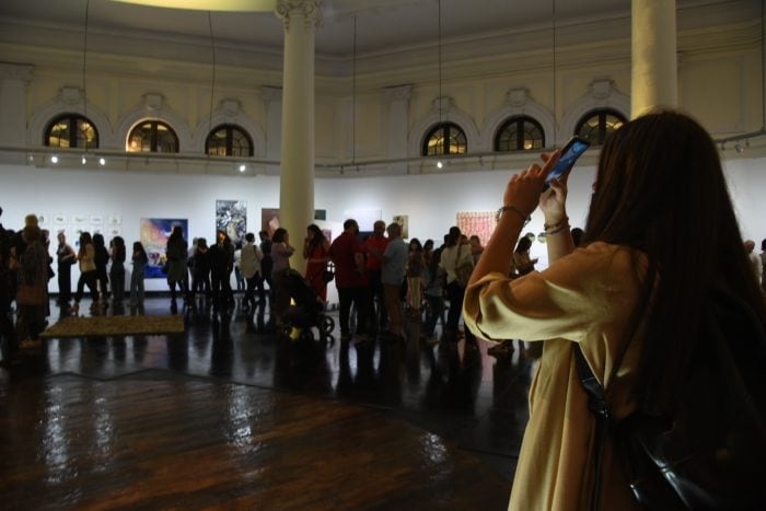 En la sala del ECA Eliana Molinelli se expone el Salón Regtional Vendimia de Artes Visuales. Gentileza Gobierno de Mendoza