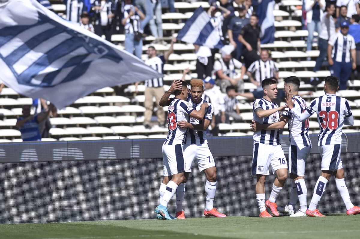 Talleres superó a Godoy Cruz en el Kempes, y cortó su mala racha