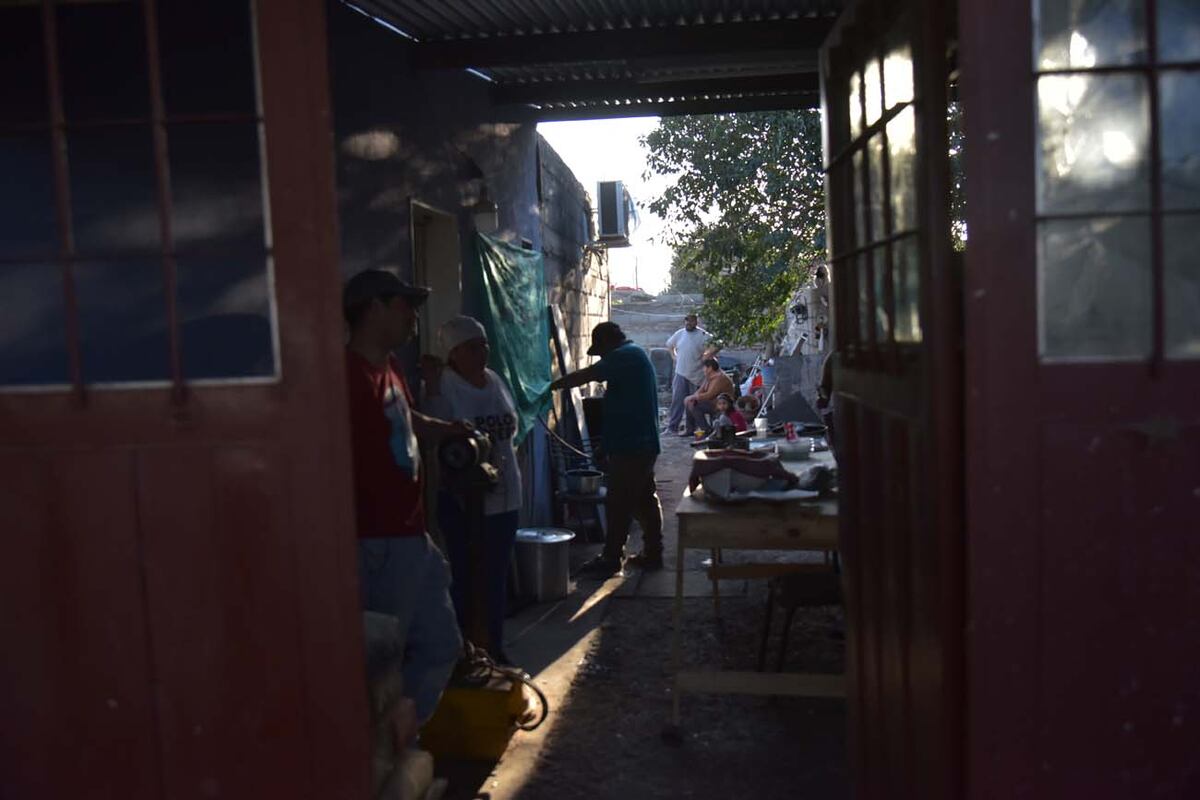 En agosto, una familia necesitó $119.757para no caer bajo la línea de la pobreza