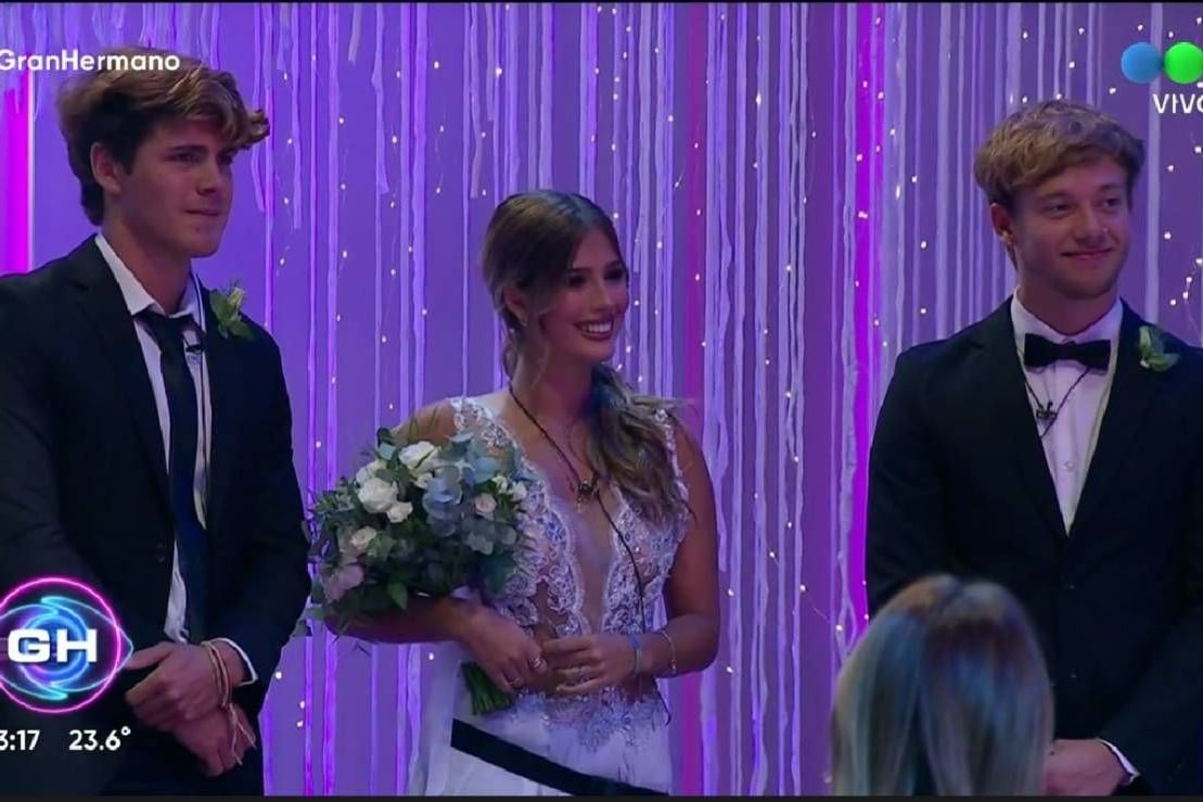 Marcos Ginnochio, Juli Poggio y Nacho Castañares en su boda.