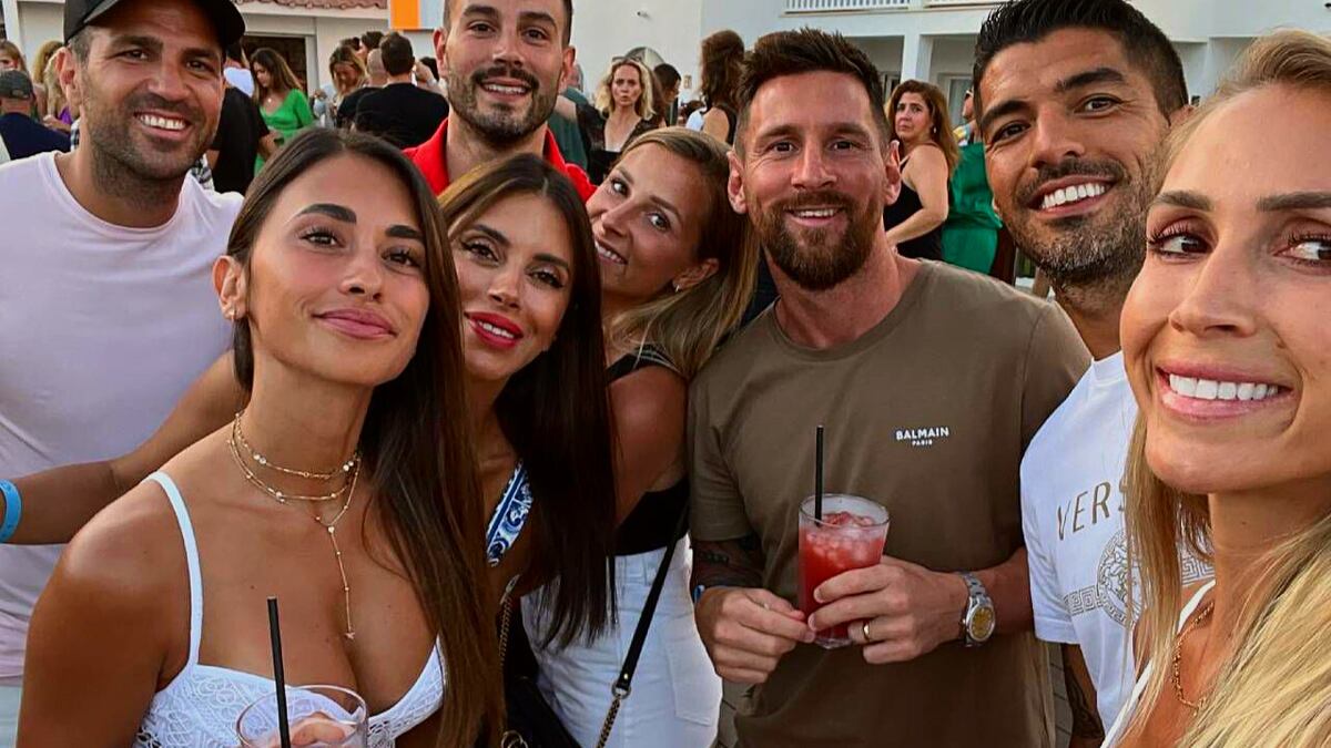 Crecen rumores de una fiesta privada con celebridades en la mansión de Lionel Messi en Funes