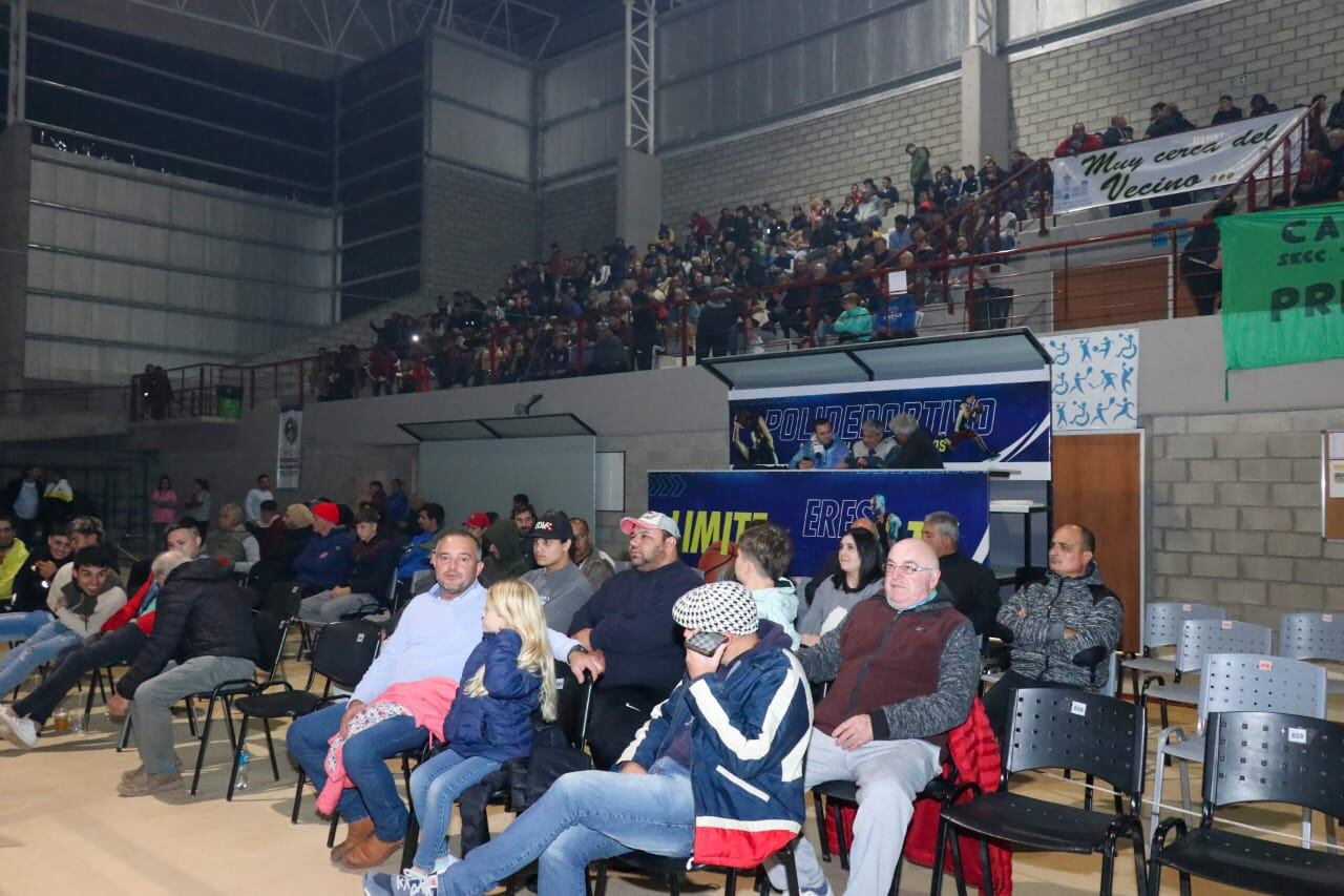 Boxeo en el Polideportivo Municipal de Tres Arroyos