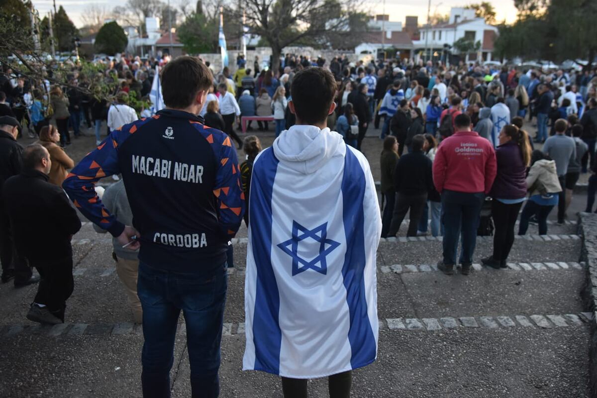Córdoba marchó en apoyo a Israel: “No nos quedamos callados frente al horror”