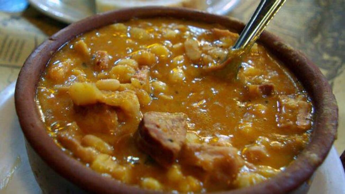 Municipio entrerriano organizó un concurso de locro para el 25 de mayo