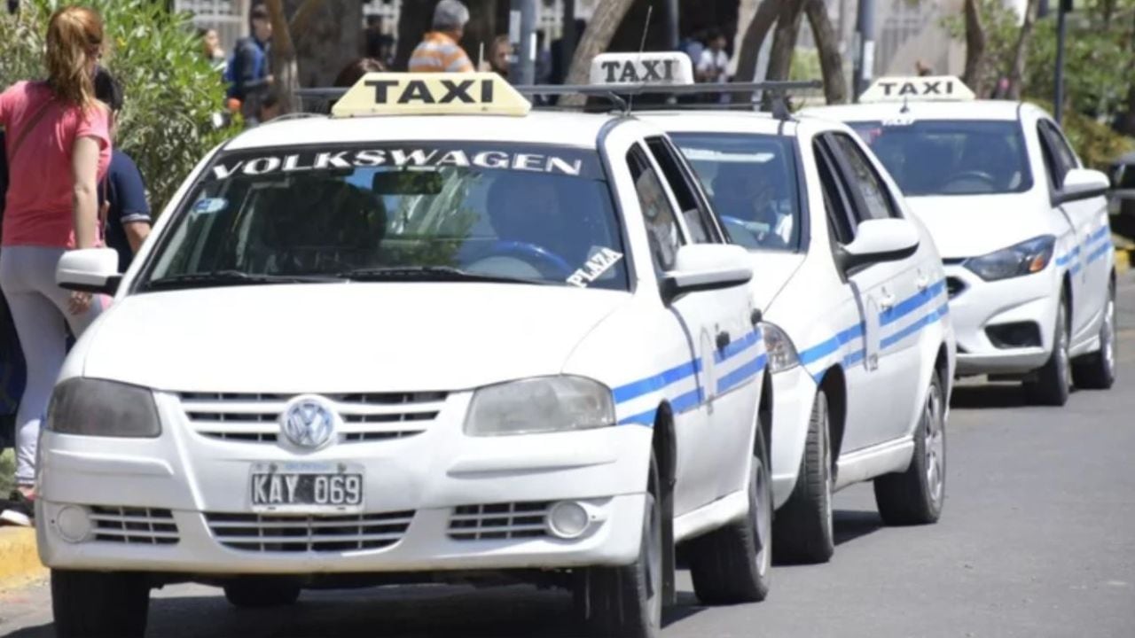 Taxis en San Luis.