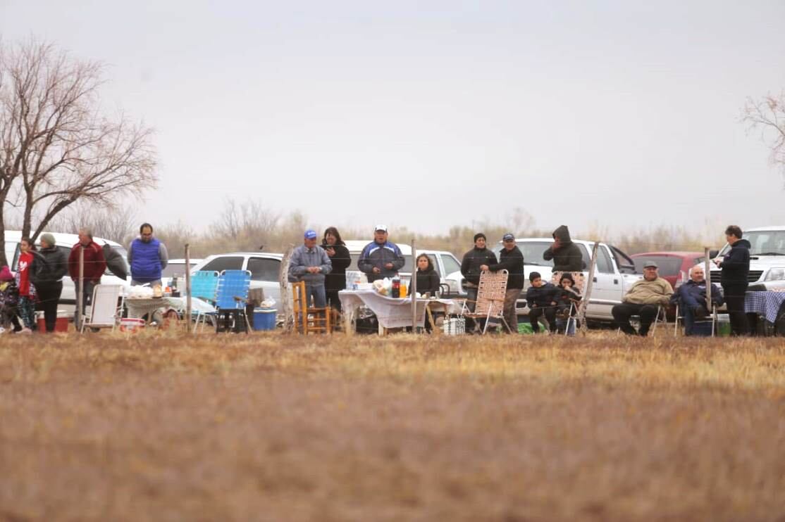 Alrededor de 100 pilotos participaron de una nueva fecha de las categorías tradicionales en el autódromo de General Alvear.