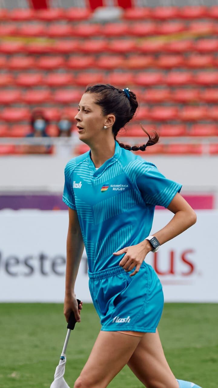 Rugby. Nerea Livoni, única referee sudamericana en el clasificatorio para el circuito mundial que se desarrollará en Chile, la próxima semana.