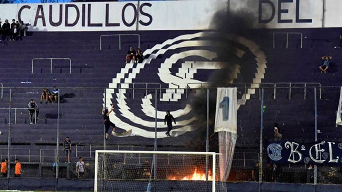 Convulsión en Independiente Rivadavia por los hechos de violencia