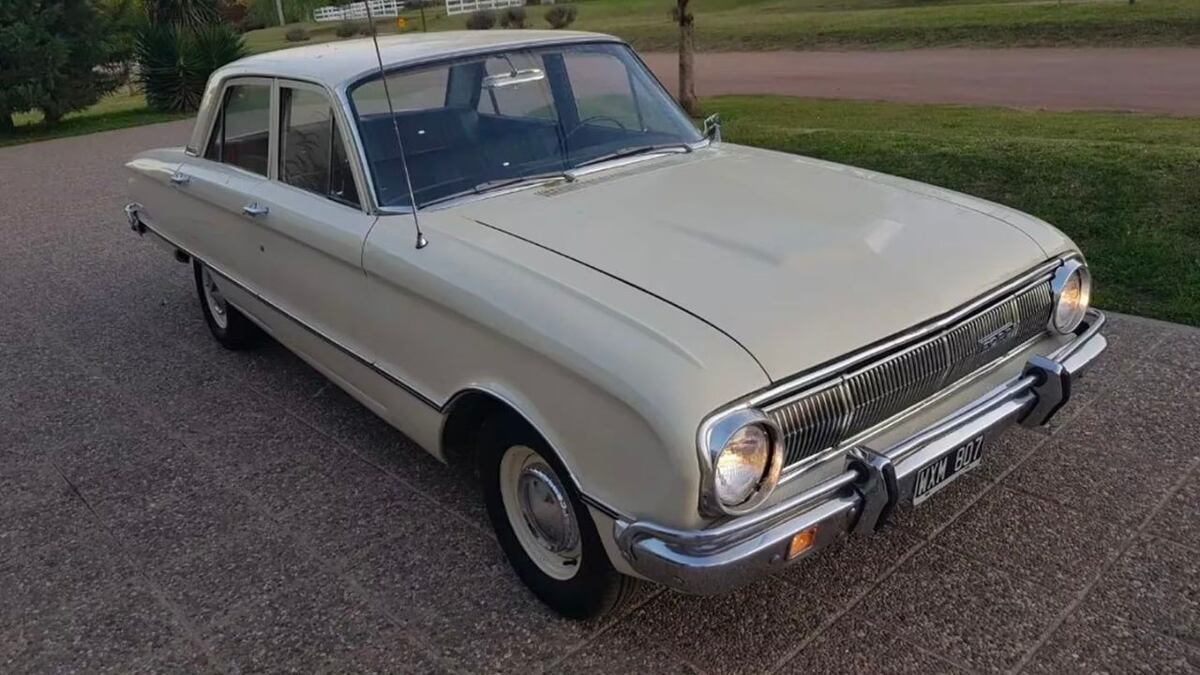 Su padre cordobés vendió el auto de sus sueños, lo encontró tras 15 años y lo restauró: “Siento su presencia”