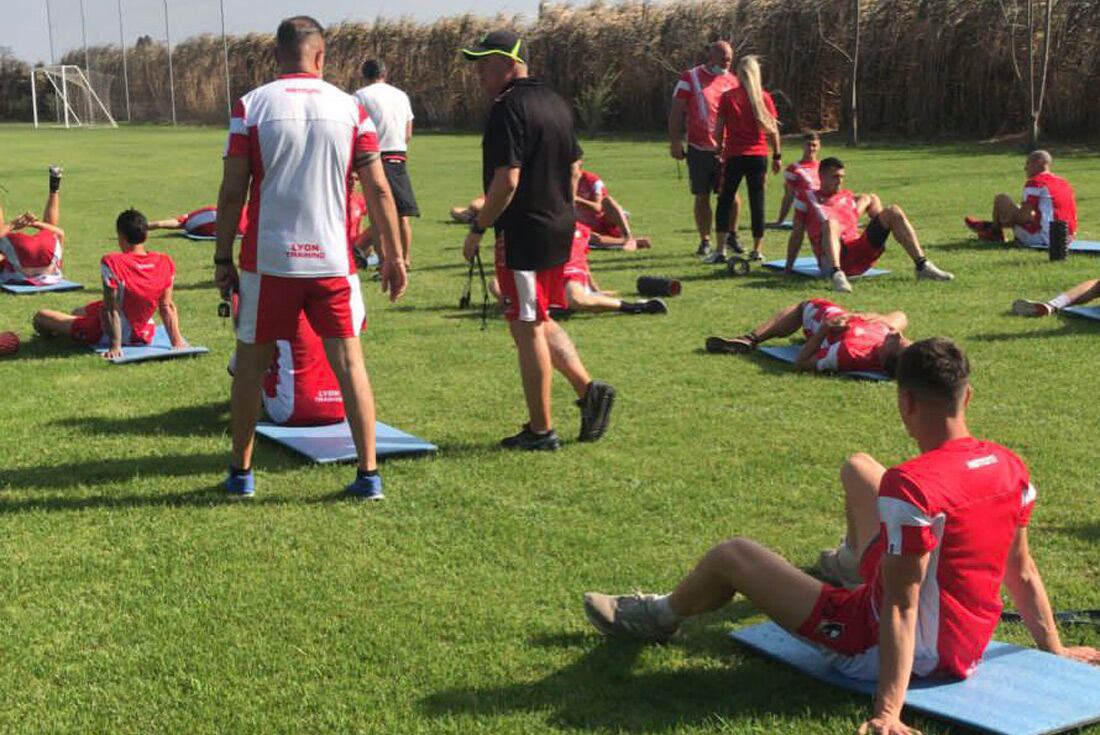 Vázquez lideró este lunes la práctica del plantel en Jujuy (Foto: Prensa IACC).