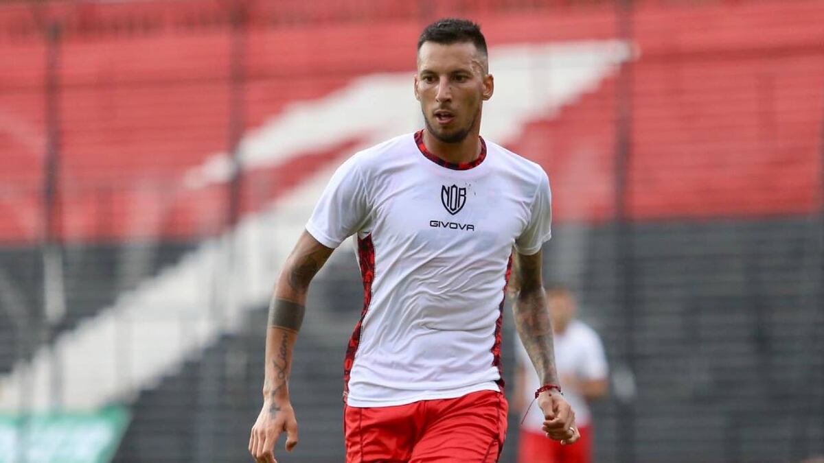 Newell’s empieza la semana del clásico rosarino con Leonel Vangioni en duda