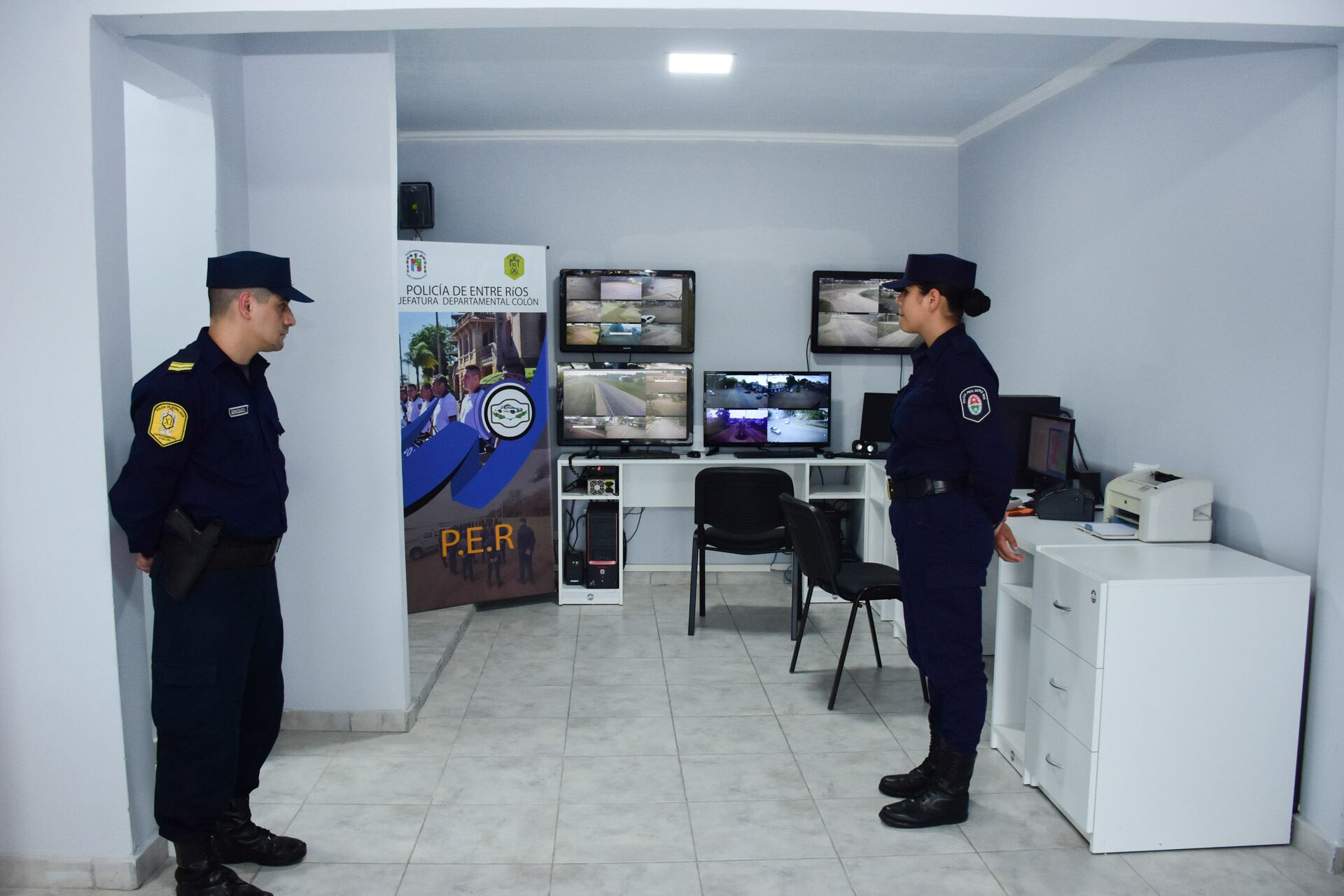 Ministra Romero en la inauguración de sala de Videovigilancia en Colón