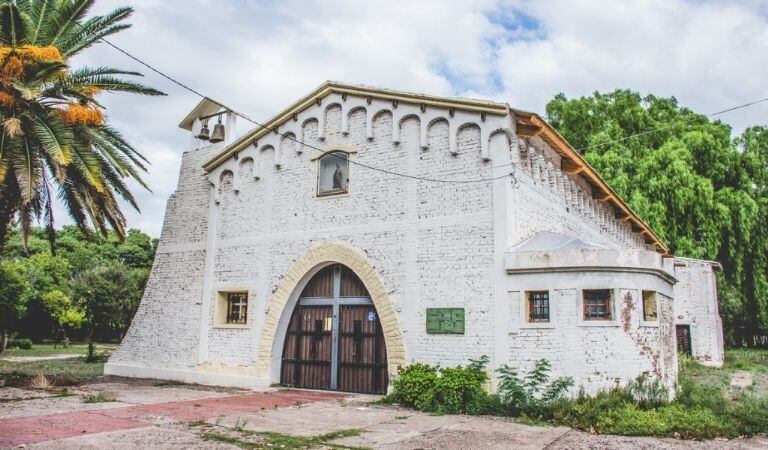 El ferrocarril vuelve a llenar de vida las estaciones de algunos pueblos mendocinos.