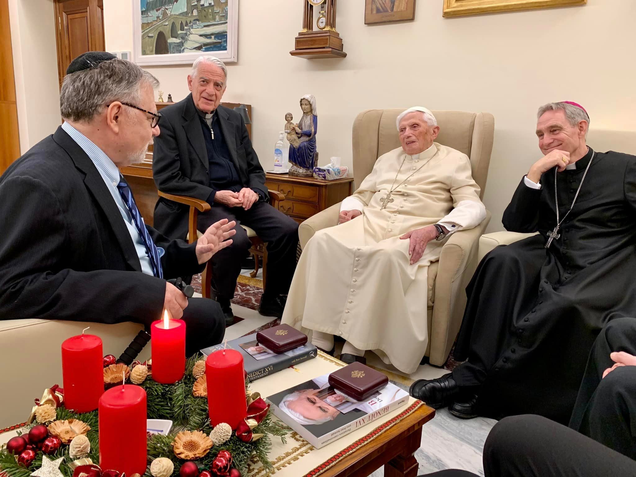 Las últimas fotos de Benedicto XVI.