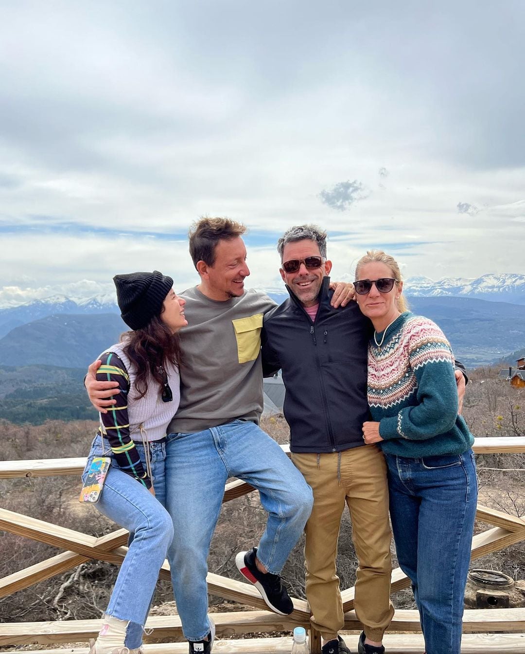 Los espectaculares paisajes que disfrutan Gimena Accardi y Nico Vázquez en San Martín de Los Andes.