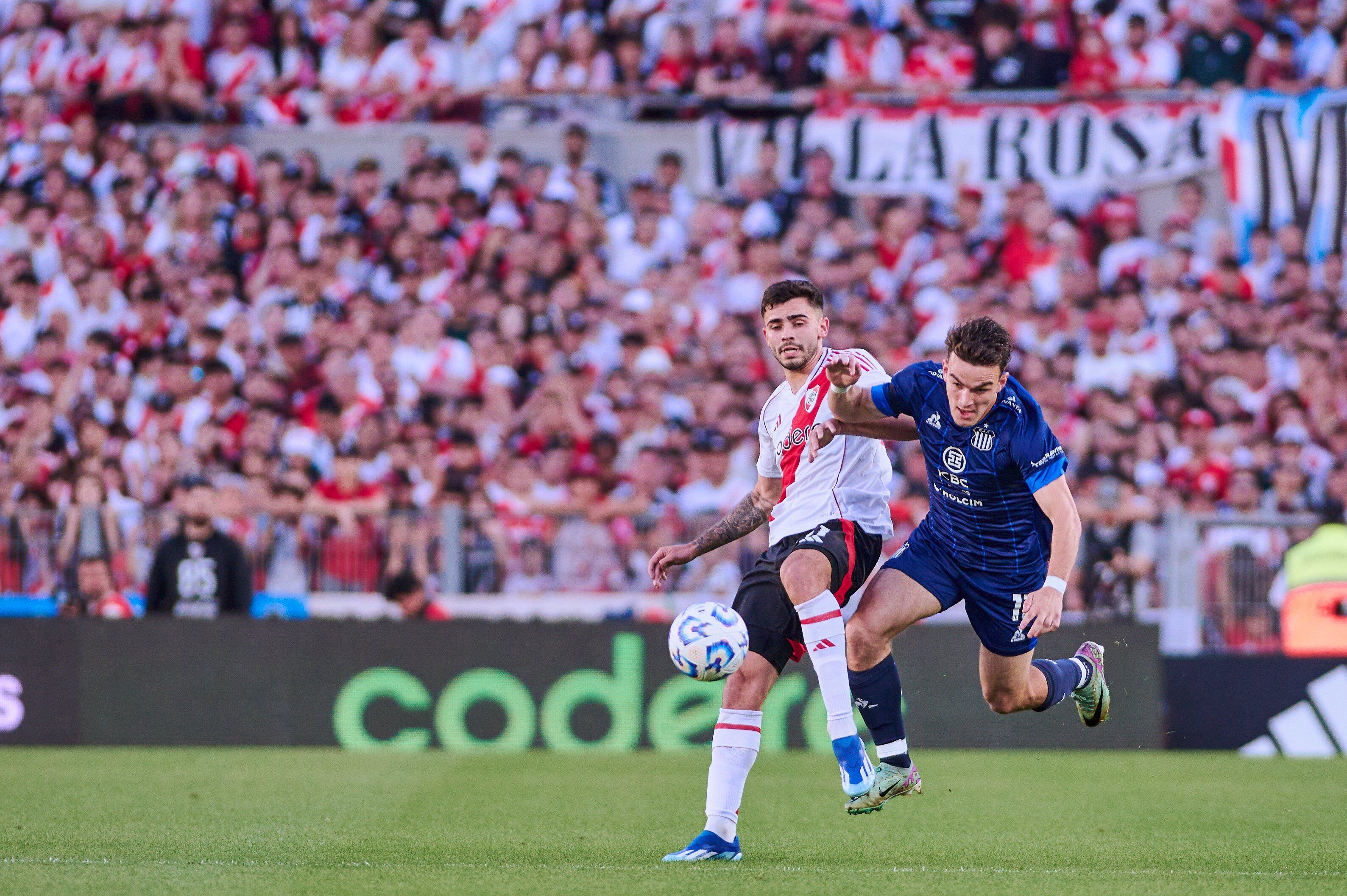 Talleres visitó a River por la fecha 16 de la Liga Profesional. (Fotobaires)