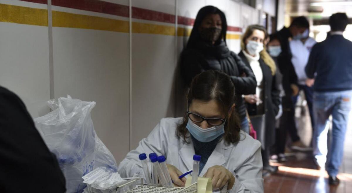 La Provincia vacunará a personas de riesgo entre 18 y 40 años desde la semana próxima