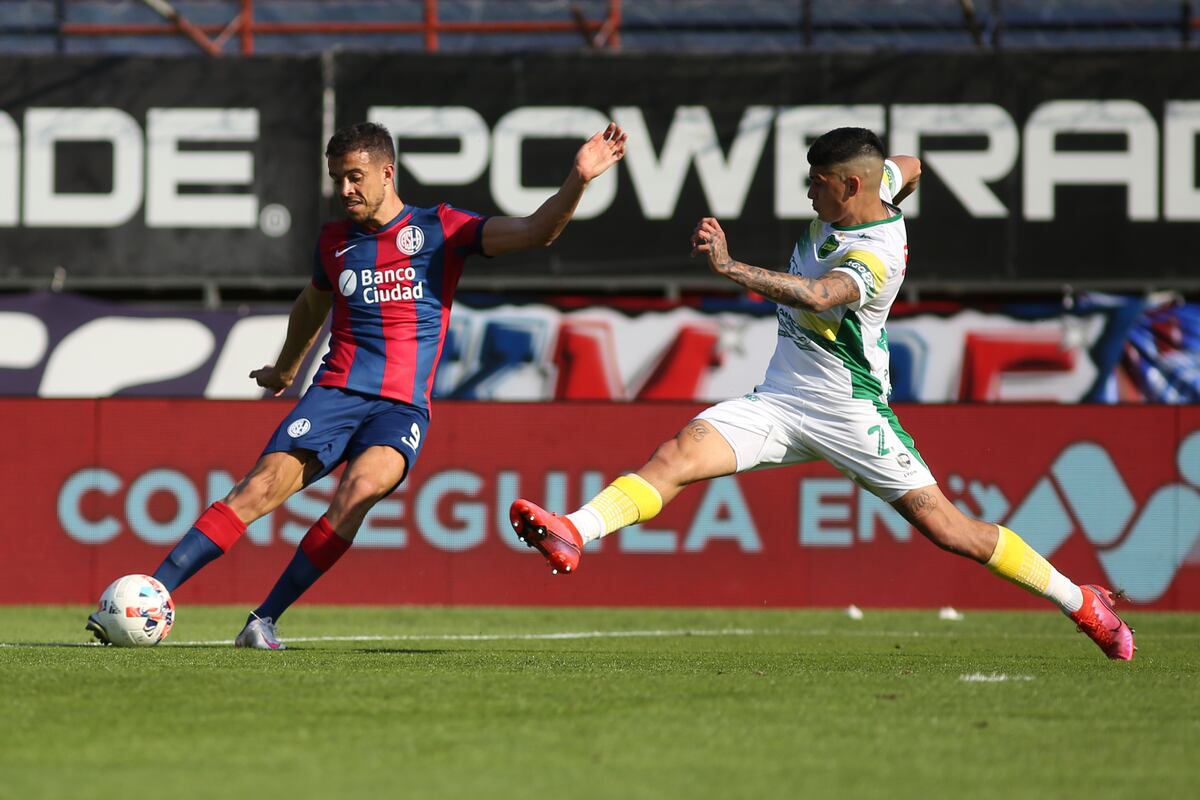 San Lorenzo venció por 2-1 a Defensa y Justicia y se acomoda en la Liga Profesional