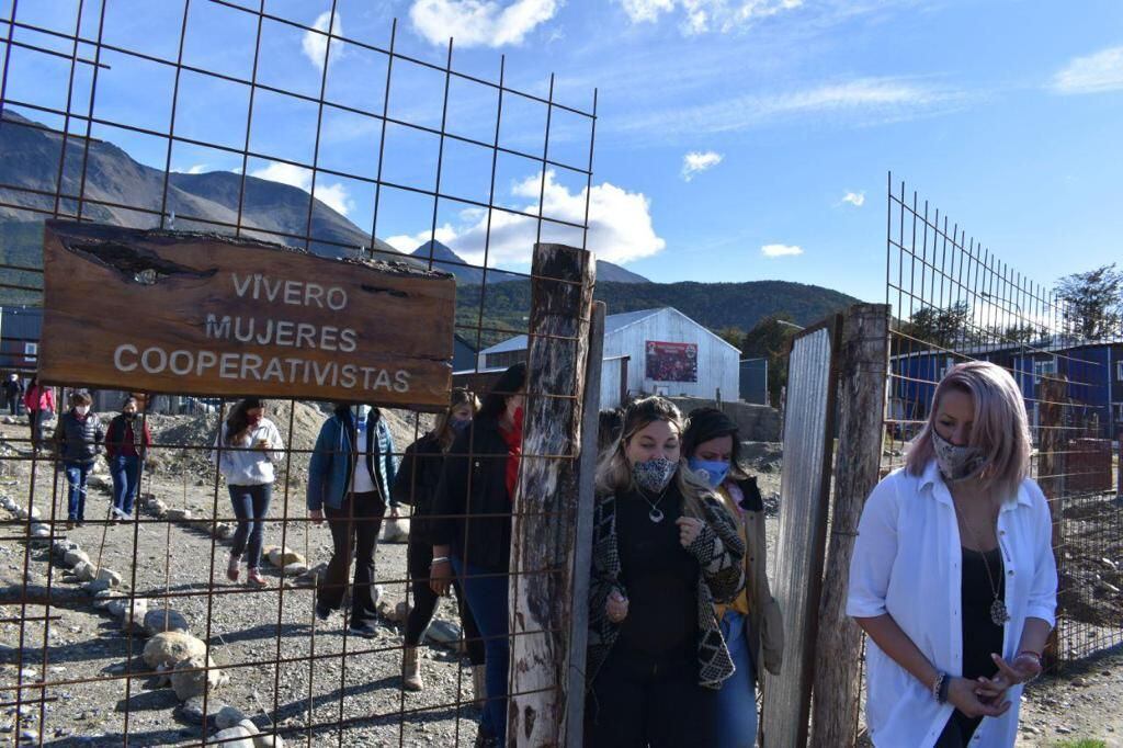 Noelia Trenitino Mártire, visitó la Cooperativa conformada por Mujeres en la ciudad que lleva adelante trabajos de producción.