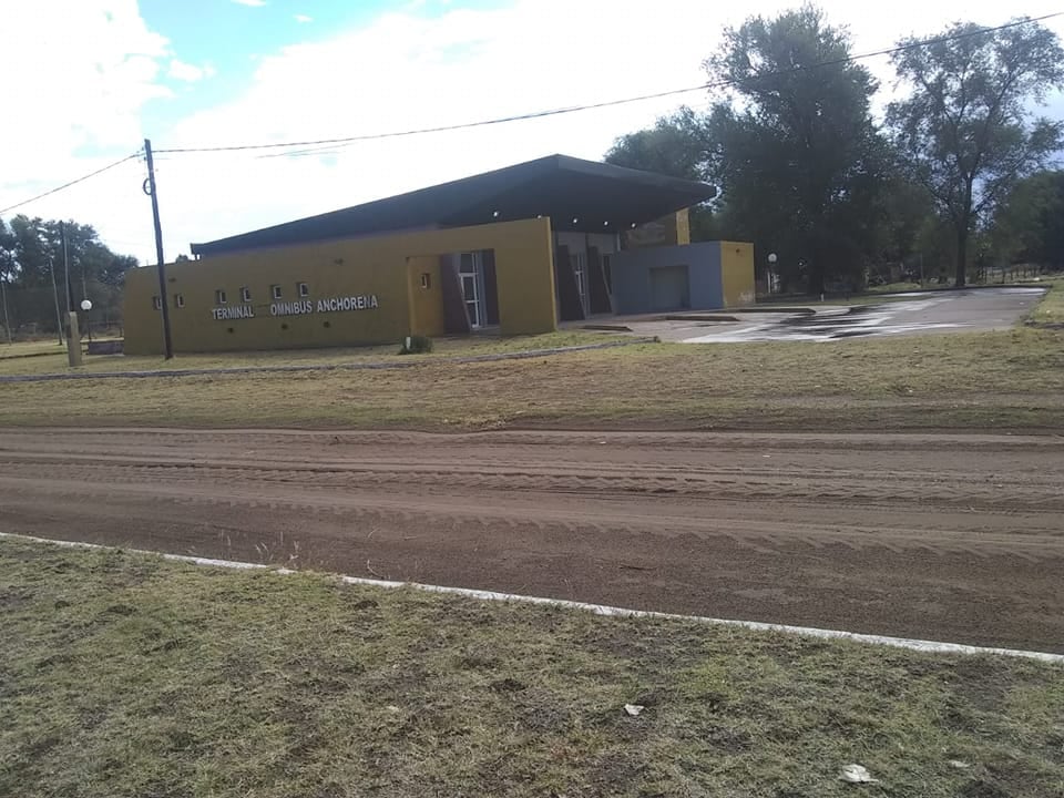 Terminal de Ómnibus de Anchorena, San Luis. Está en desuso.