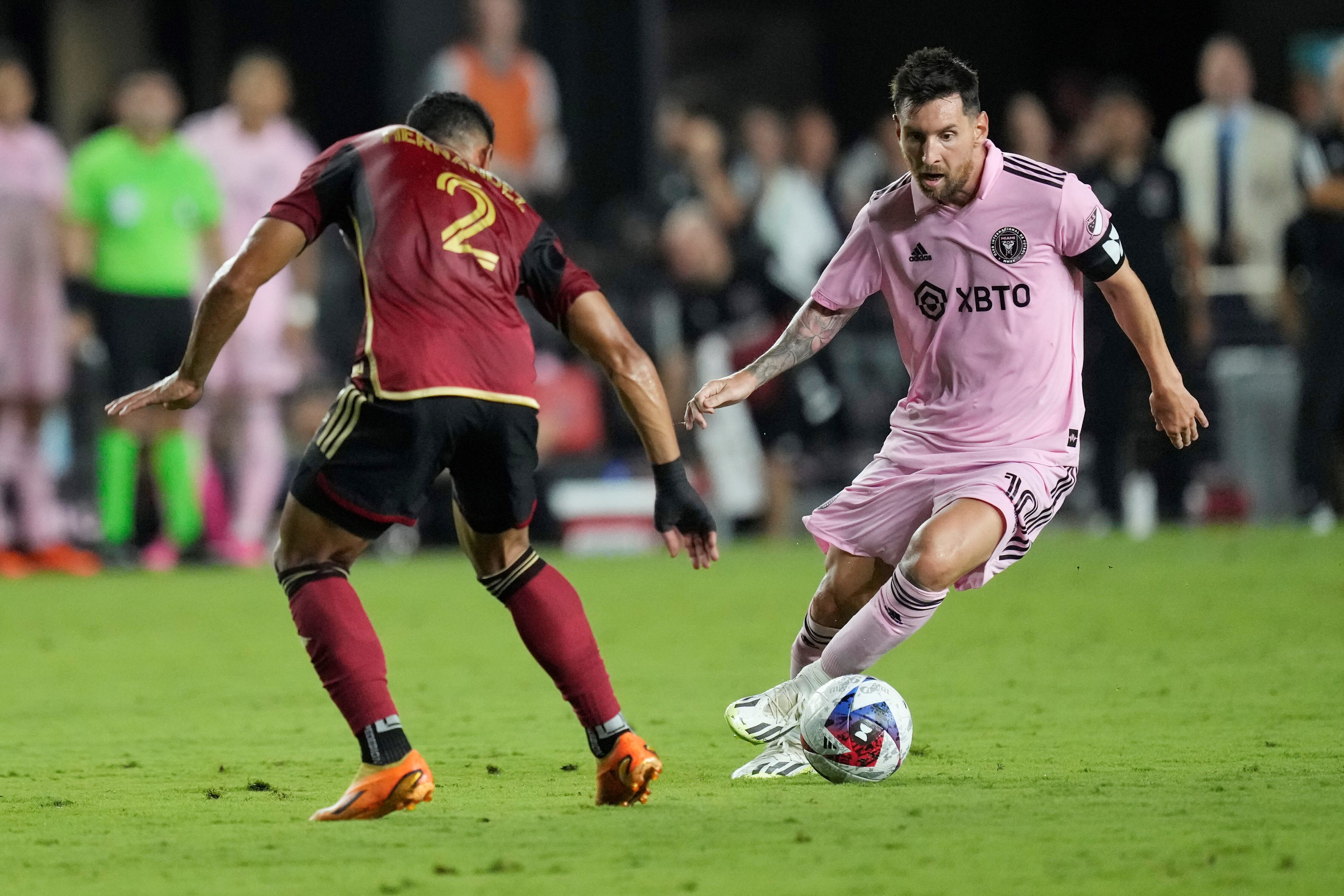 Lionel Messi continúa causando estragos dentro y fuera de la cancha en la MLS (AP)