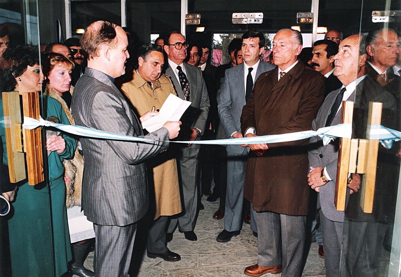 Inauguración de la Oficina de Aerolíneas Argentinas en Ushuaia. 