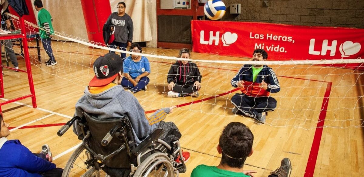 Entre abrazos, sonrisas y goles comenzó el Encuentro Deportivo para personas con discapacidad en Las Heras