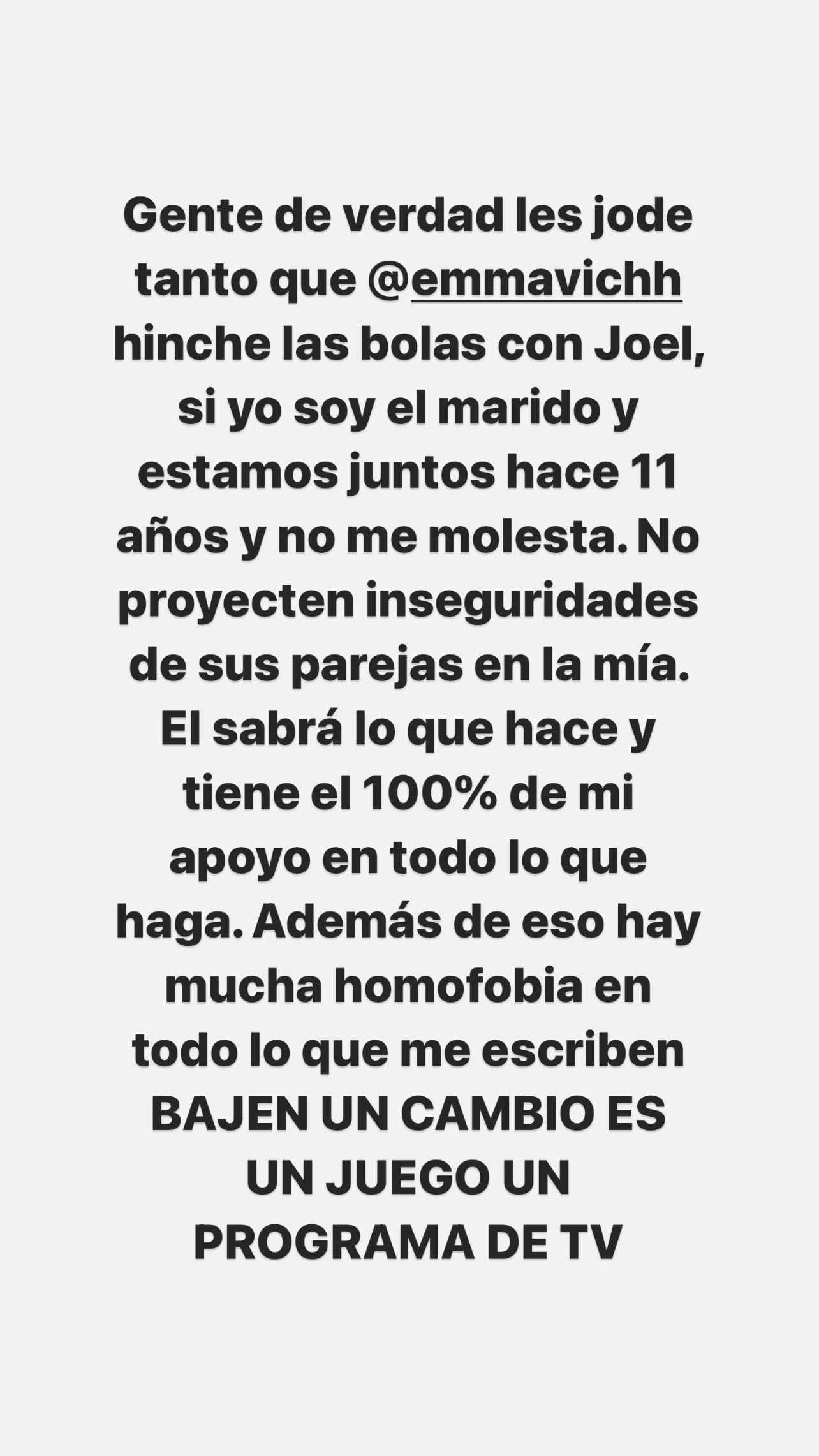 Nicolás rompió el silencio tras el beso de su marido, Emmanuel, con Joel.