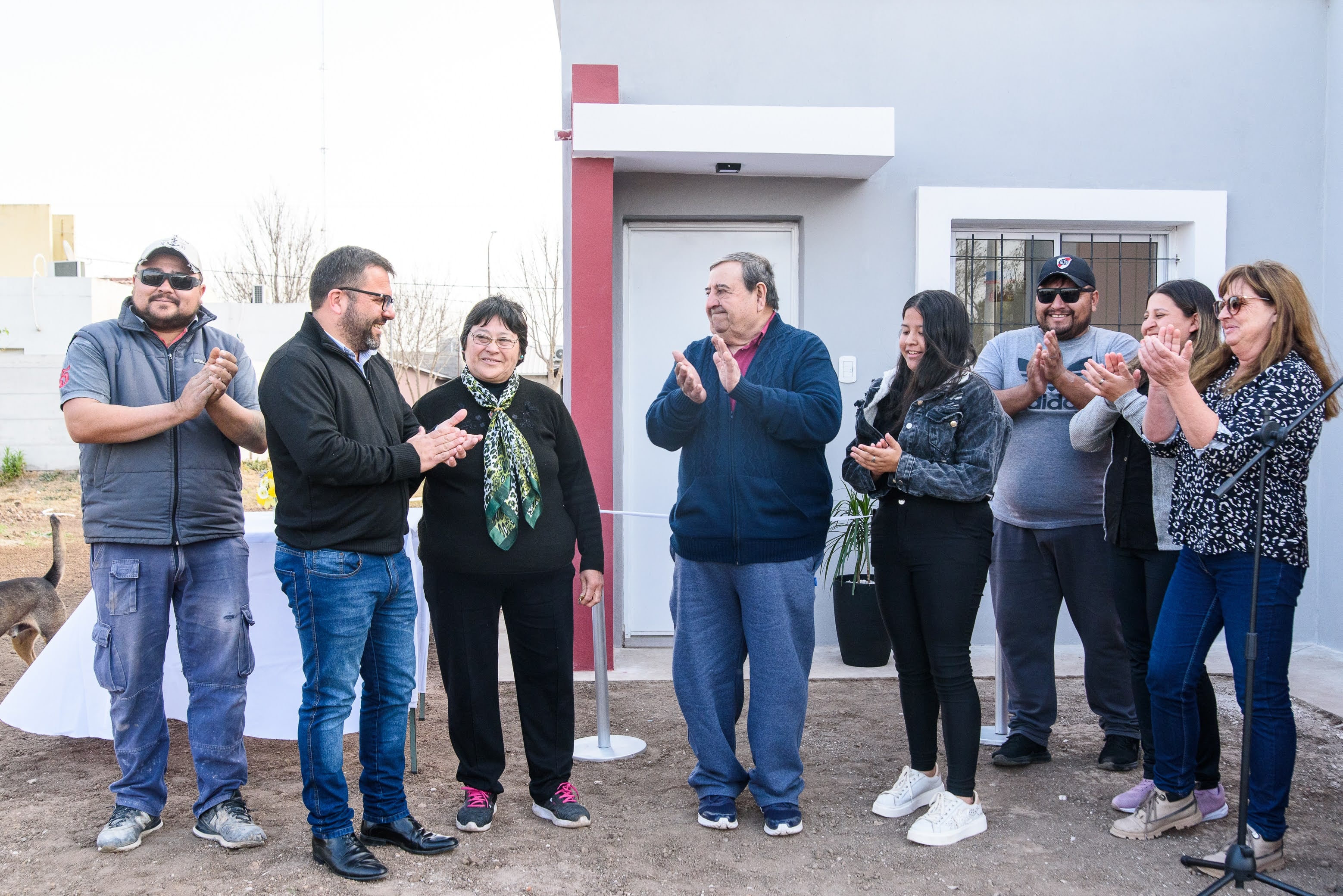 Entrega de viviensa Semilla en Marull