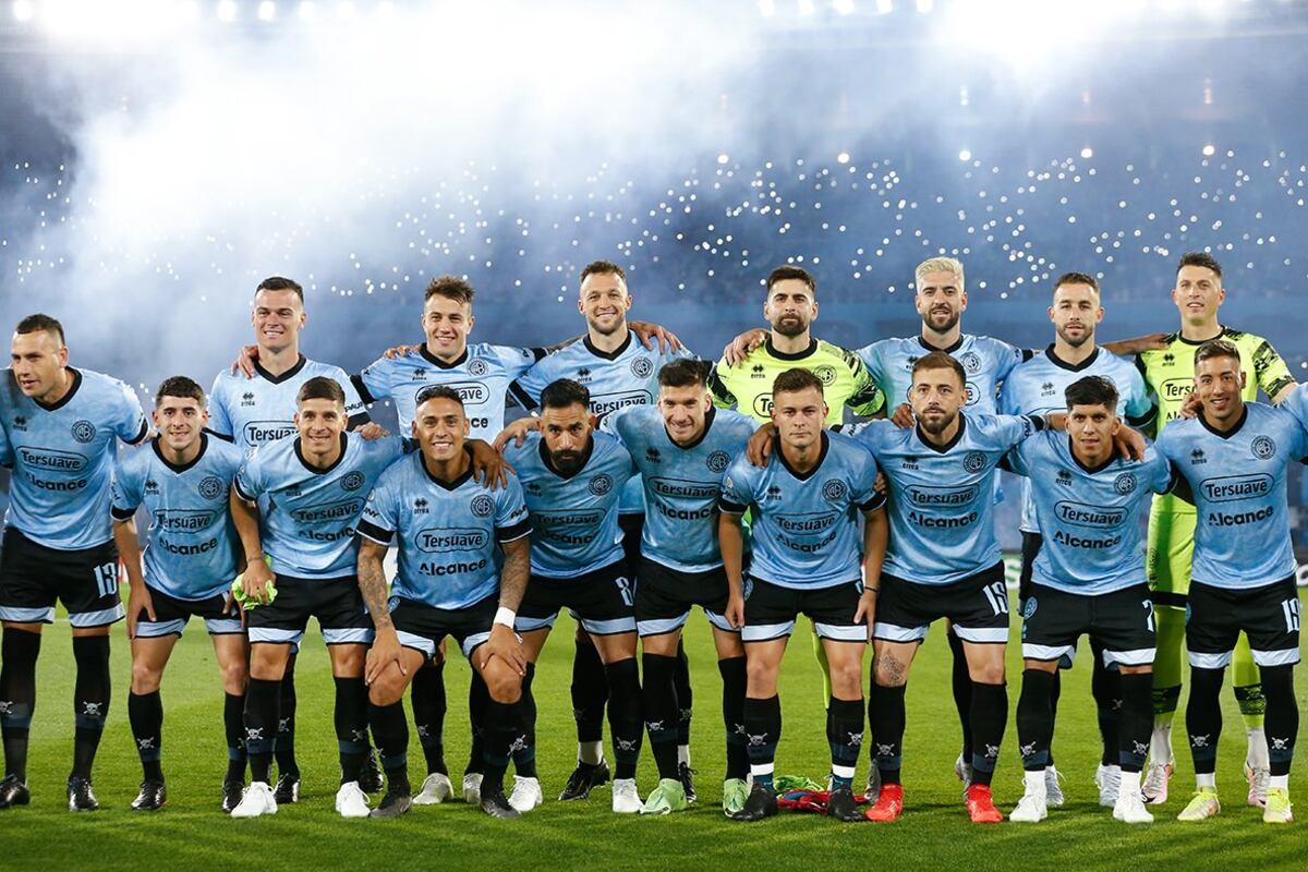 Belgrano y otro recibimiento imponente: pasillo para el campeón y un marco estruendoso
