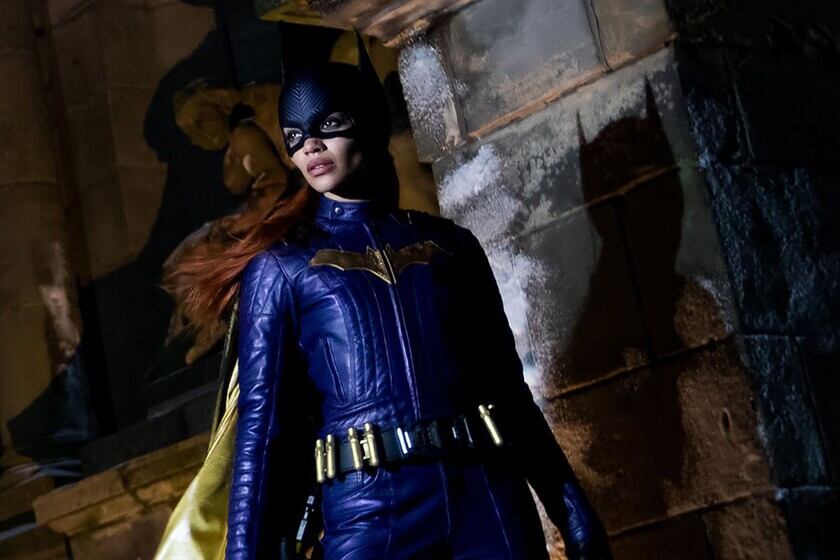 Leslie Grace como Batgirl