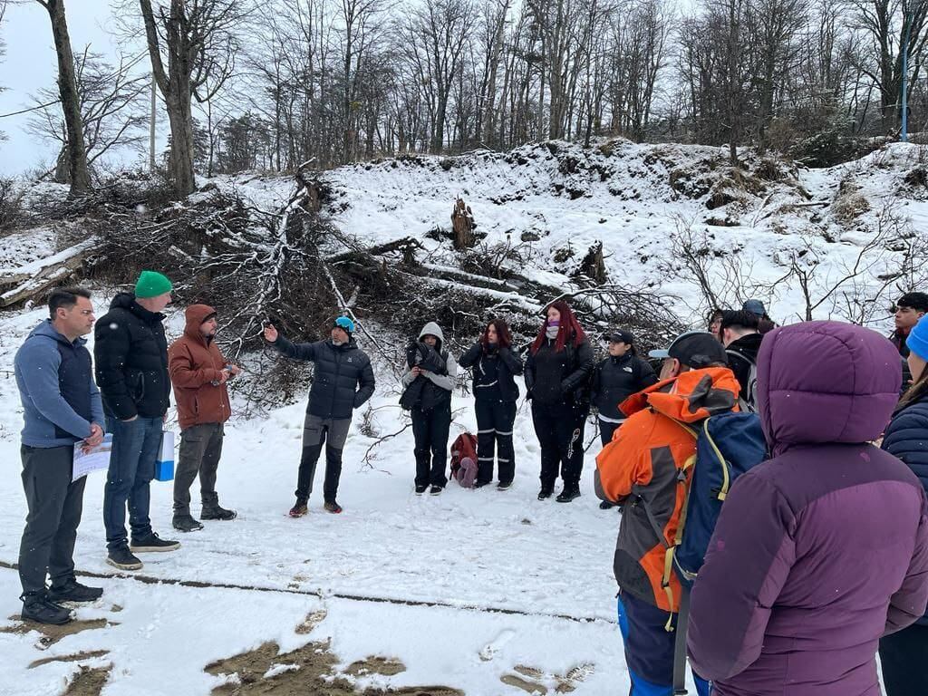 Estudiantes de Porvenir realizaron actividades deportivas y culturales en Ushuaia