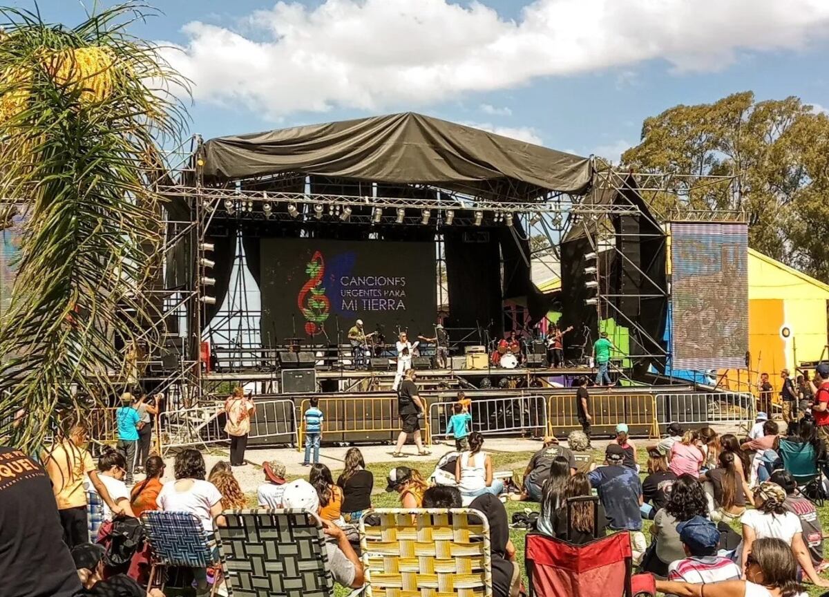 Conciencia ambiental: León Gieco y Lito Vitale le cantaron “a la tierra” en un festival en San Marcos Sud