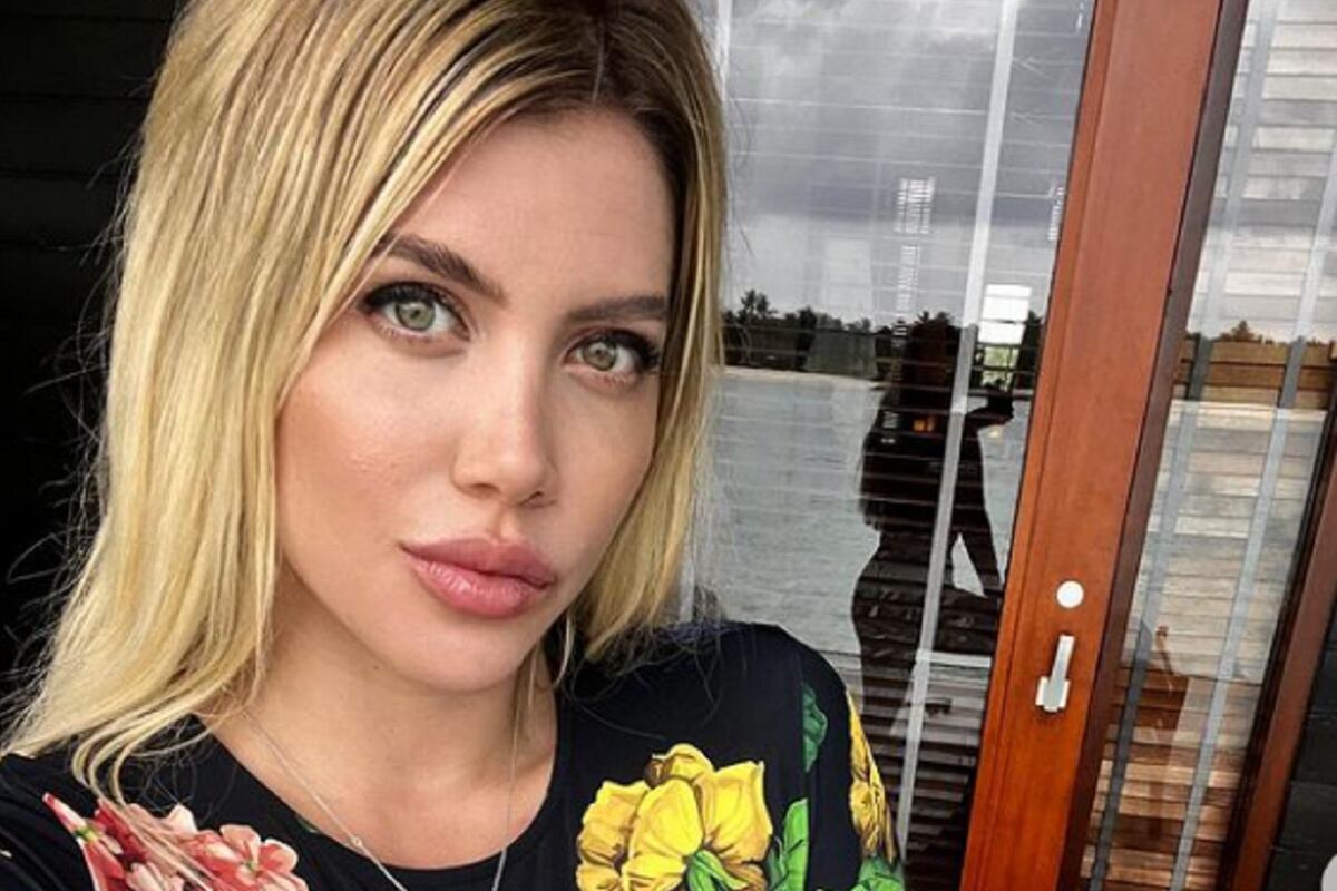 ¡Wow! Wanda Nara protagonizó una campaña con una marca de lujo y su look se llevó todas las miradas